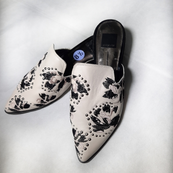 White Dress Shoes - Picture 2 of 4